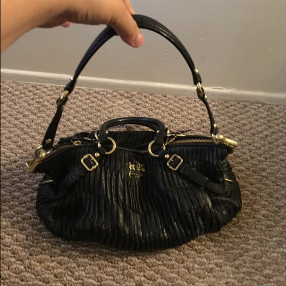 Coach purse - Picture 1 of 3